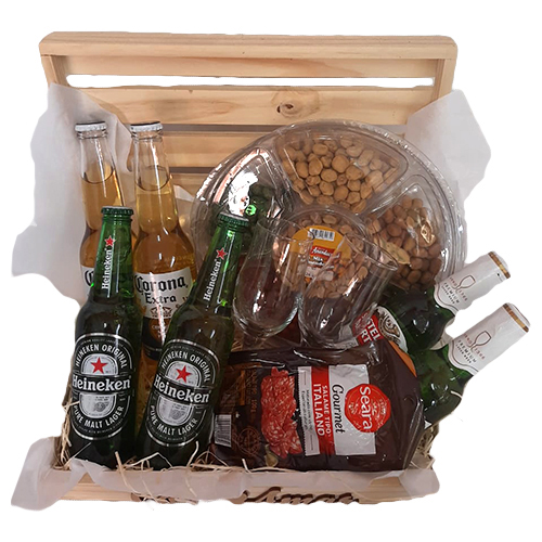 bau-com-cerveja-taça-e-salame-vivian-flores